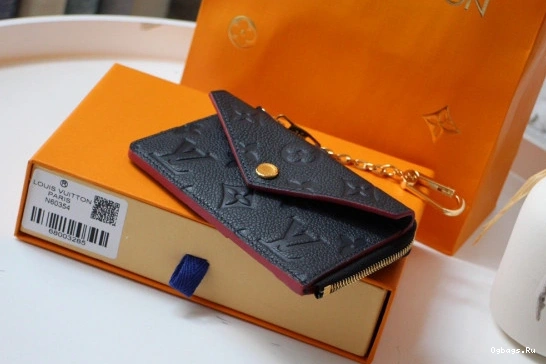 RECTO HOLDER VERSO CARD VUITTON LOUIS 0522